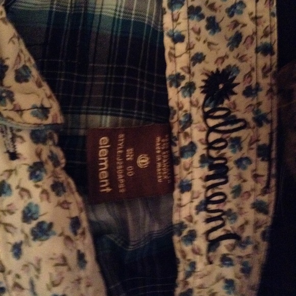 Element skater shorts - Picture 2 of 3